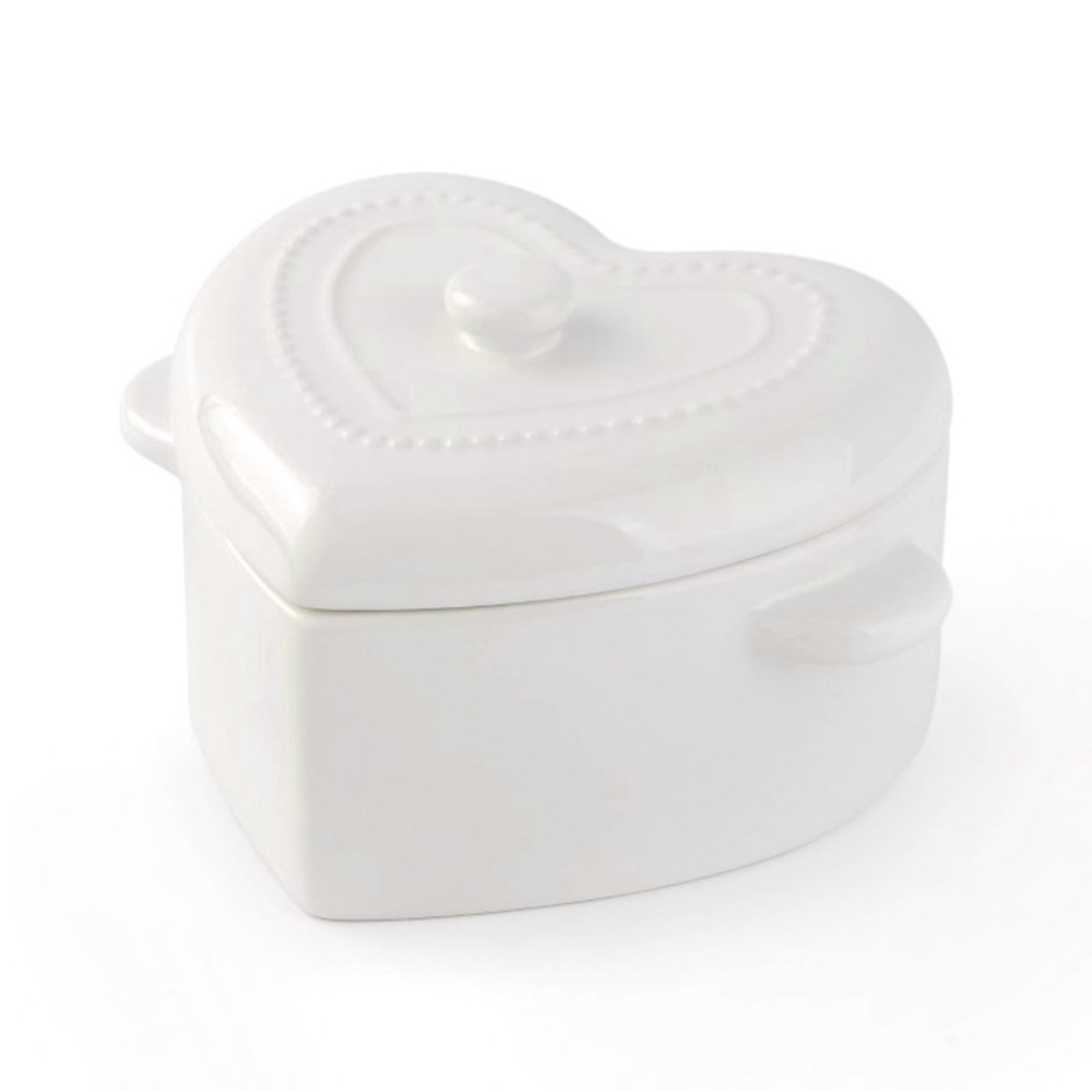 Target Bullseye Playground Valentine’s Day Ceramic White Heart Shaped Dutch Oven